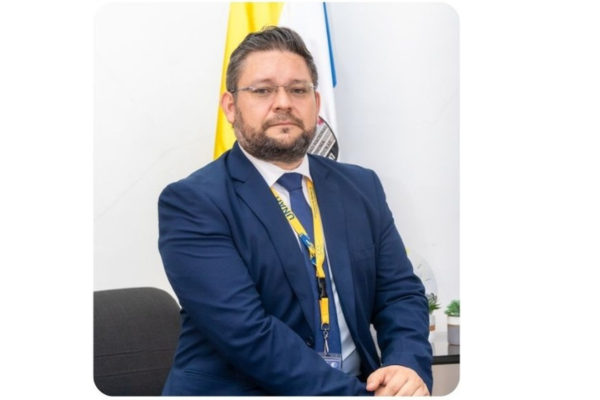 Post de Instagram Frase Motivacional Gimnasio Moderno Azul 600 x 400 px 84