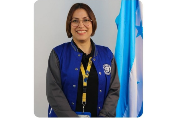 Post de Instagram Frase Motivacional Gimnasio Moderno Azul 600 x 400 px 86